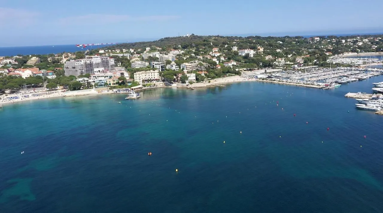 06K3 - La Pagoda Unique Et Atypique A 30 M De La Mer Antibes 0*,  France
